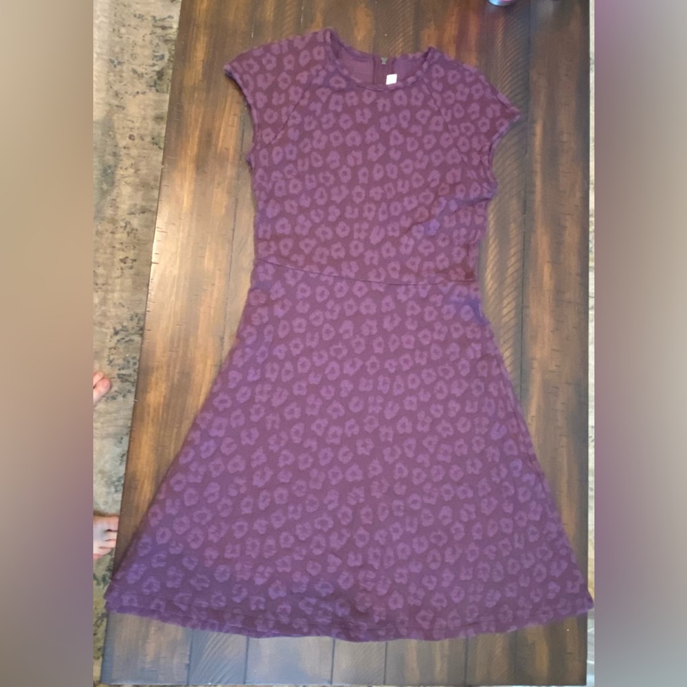 Loft purple leopard dress in size 6.